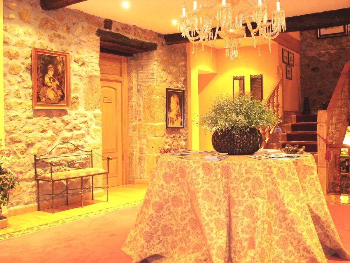 Hotel Palacio Garcia Quijano Corrales De Buelna Ngoại thất bức ảnh