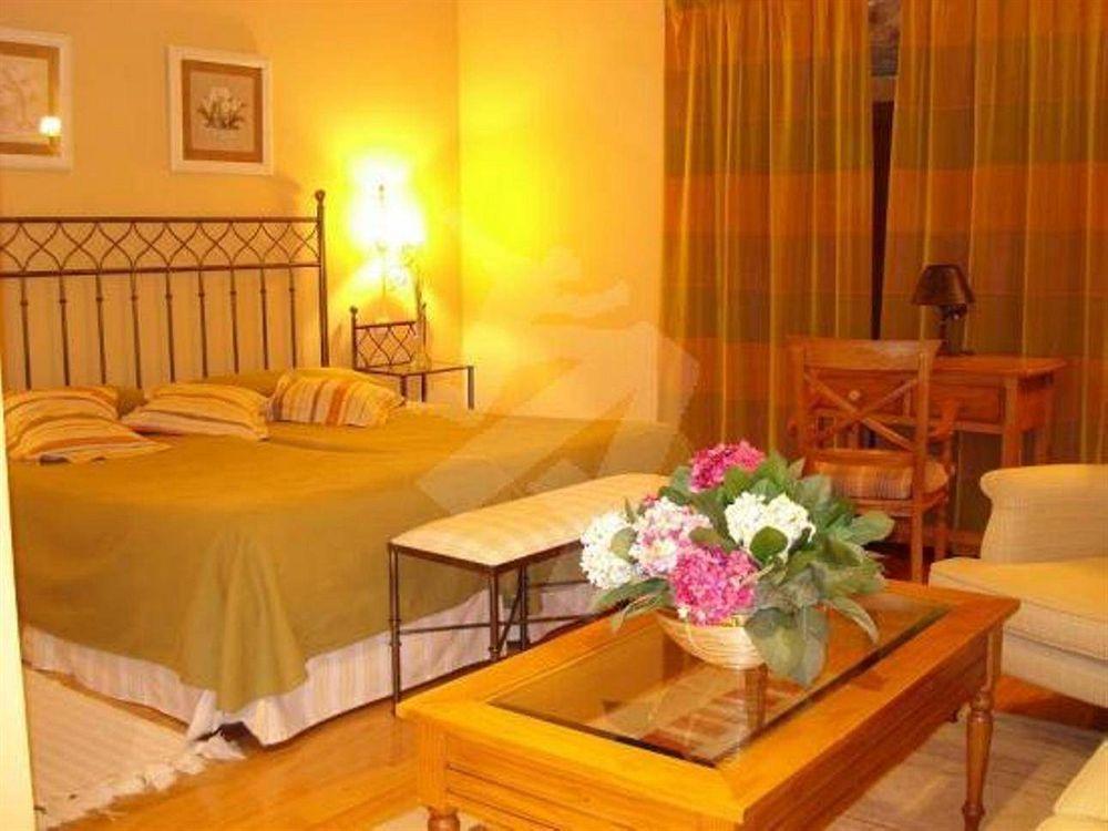 Hotel Palacio Garcia Quijano Corrales De Buelna Ngoại thất bức ảnh