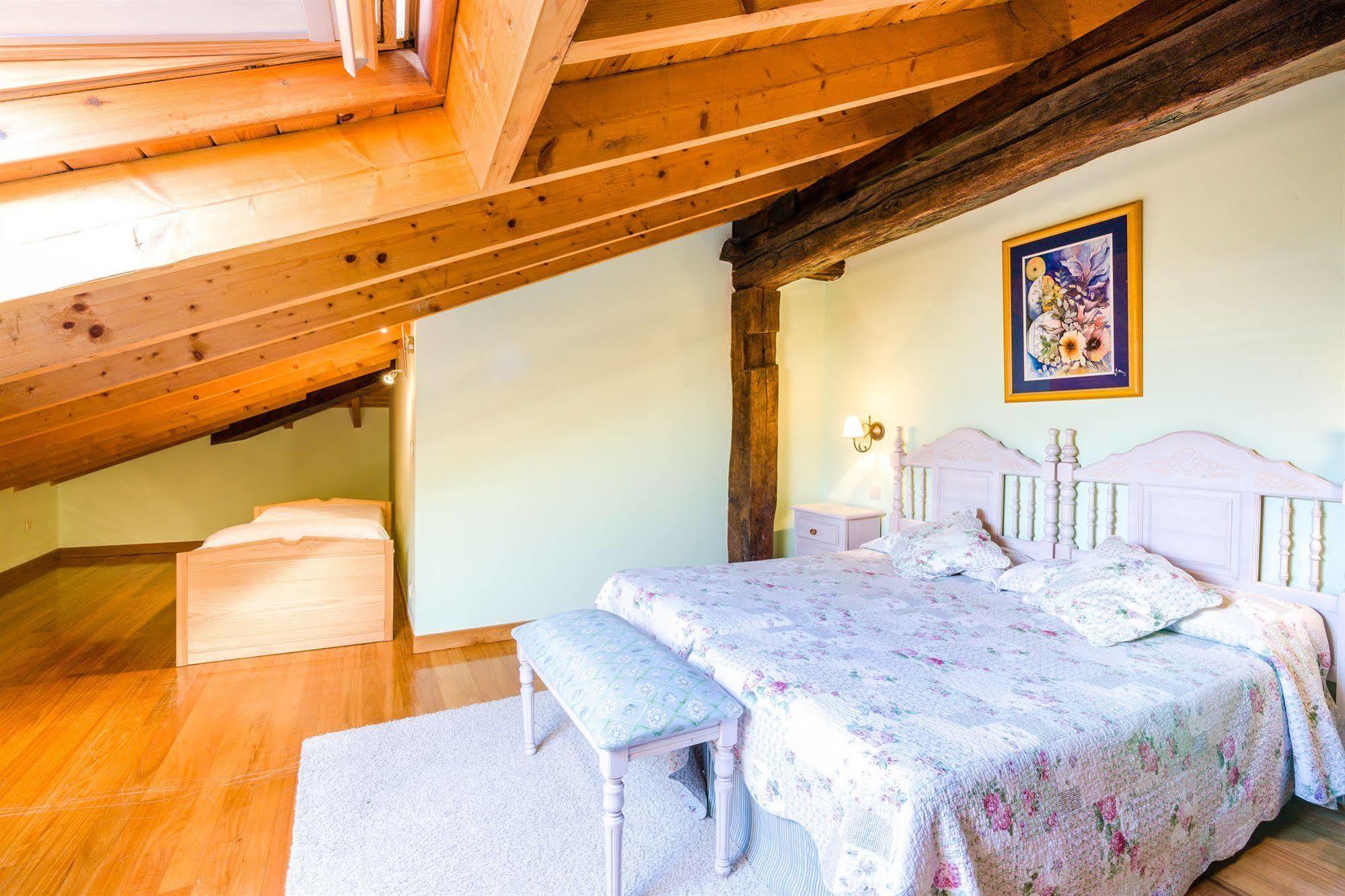 Hotel Palacio Garcia Quijano Corrales De Buelna Ngoại thất bức ảnh